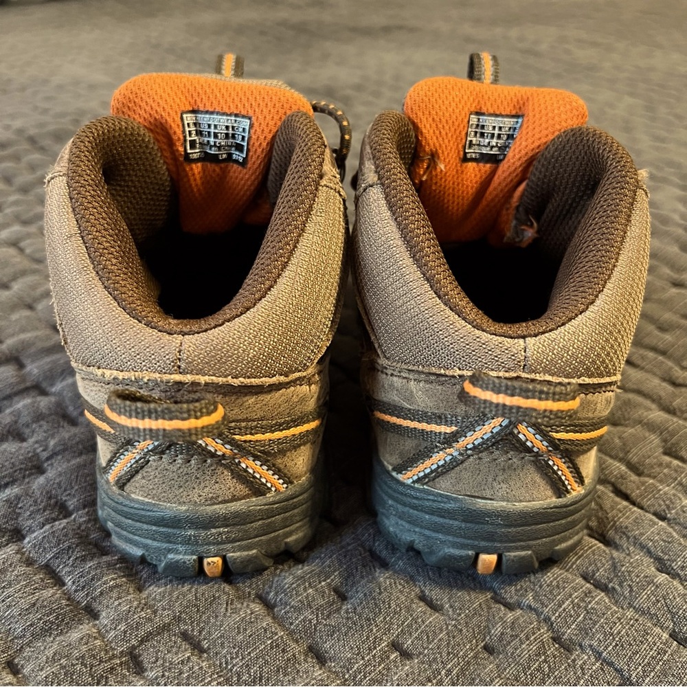 Keen hiking boots size 11 - Picture 3 of 5